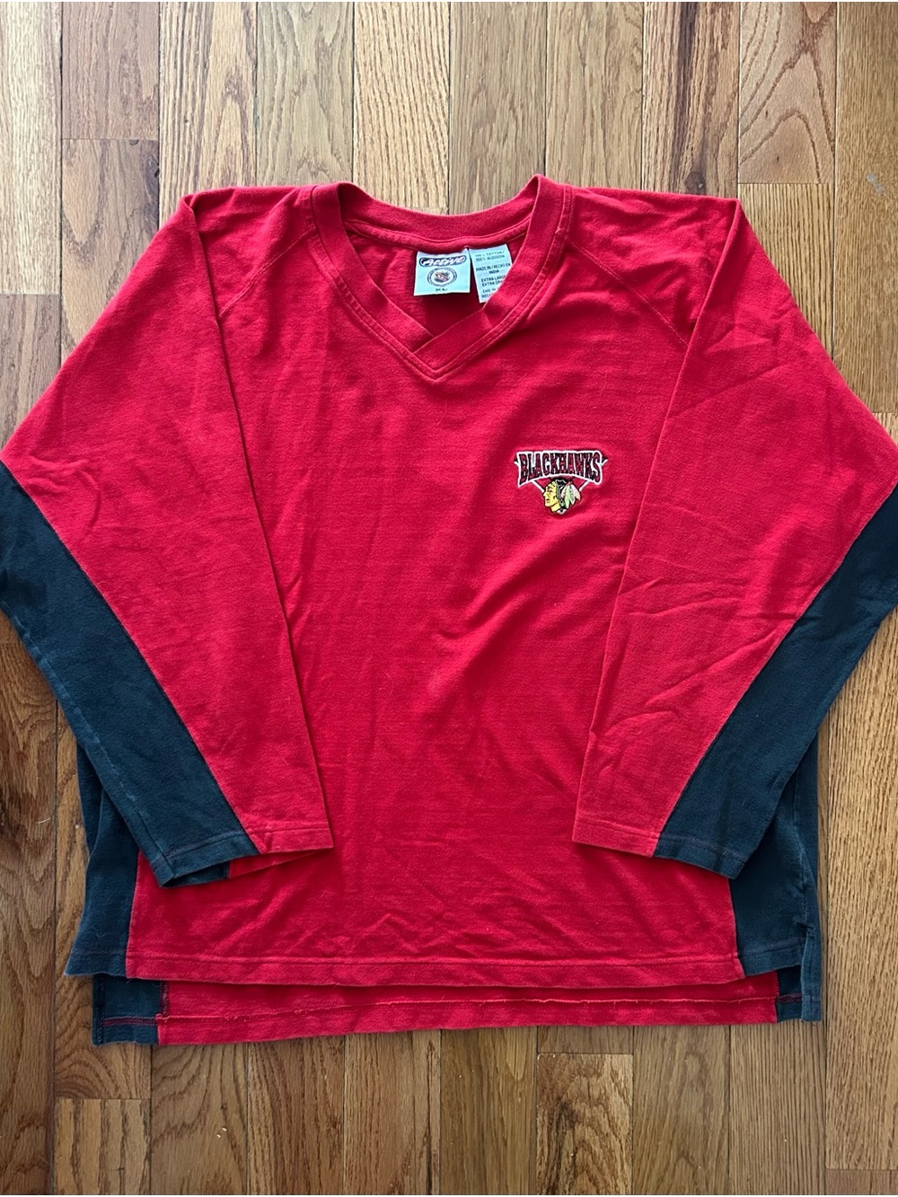 Chicago Blackhawks NHL Active Vintage LS Shirt Size XL